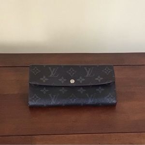 Louis Vuitton Monogram Sarah Wallet